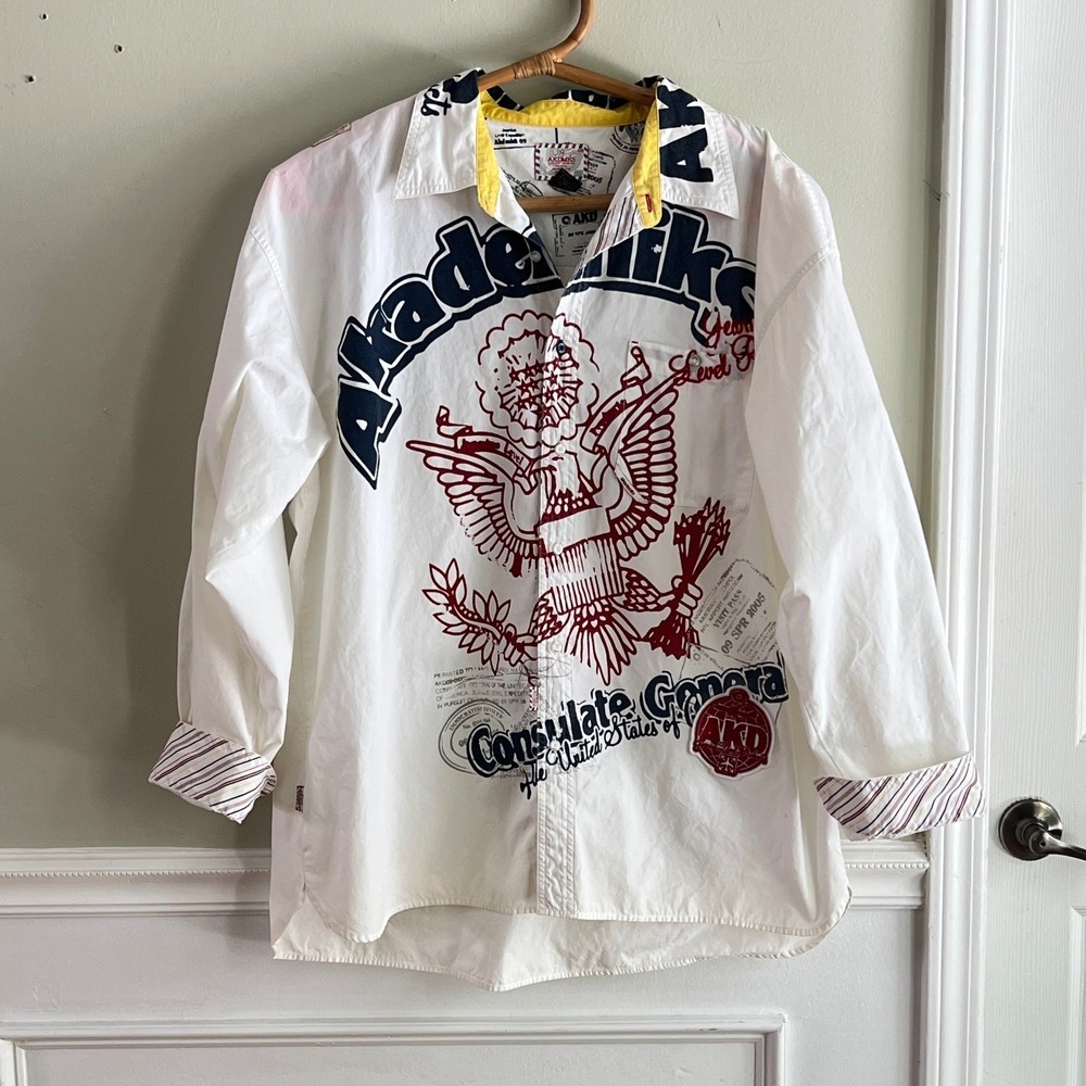 Akademiks Mens 2 XL Streetwear Y2K Shirt White Urban Bold Skater Maximal Vintage